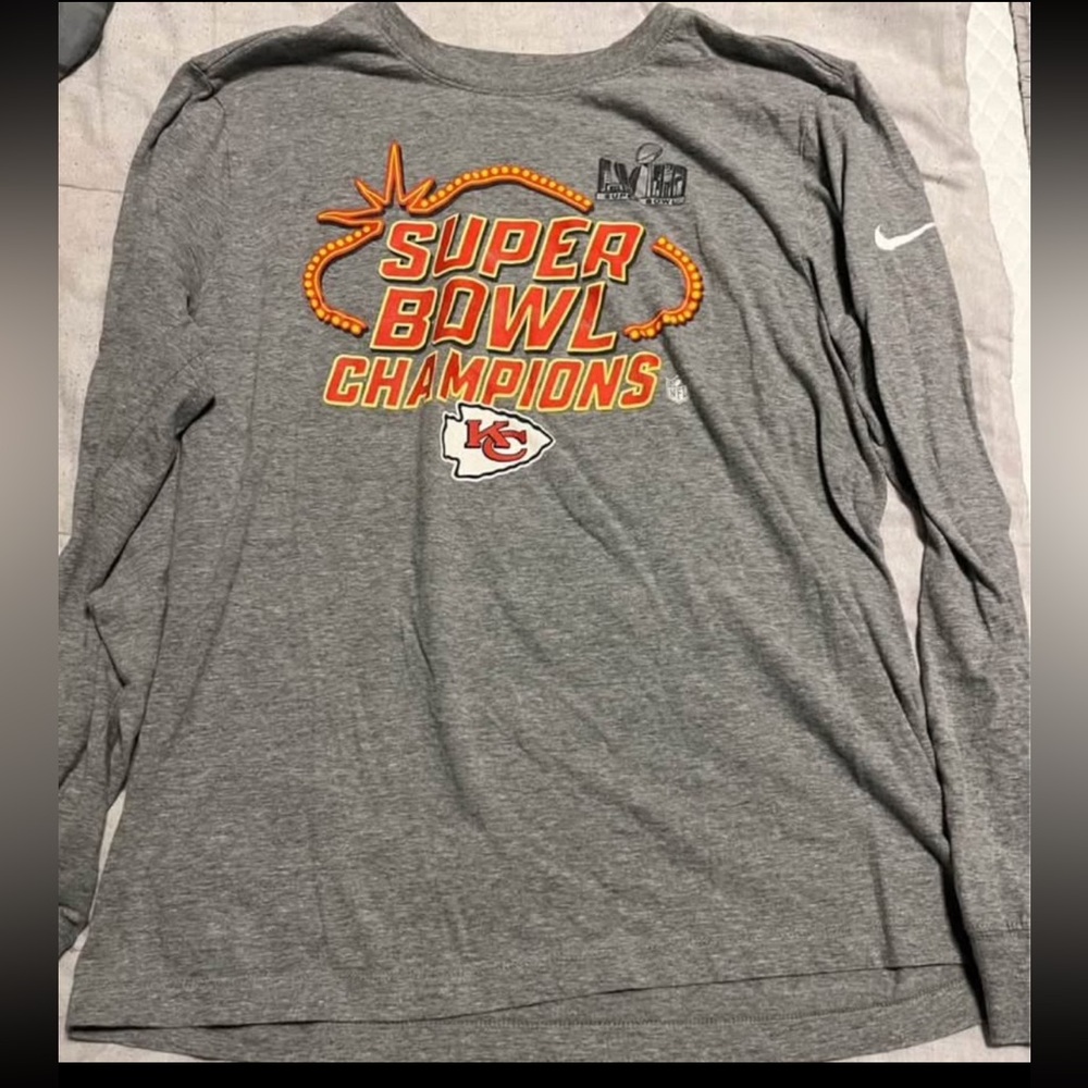 Mens Kansas City Chiefs Nike shirt